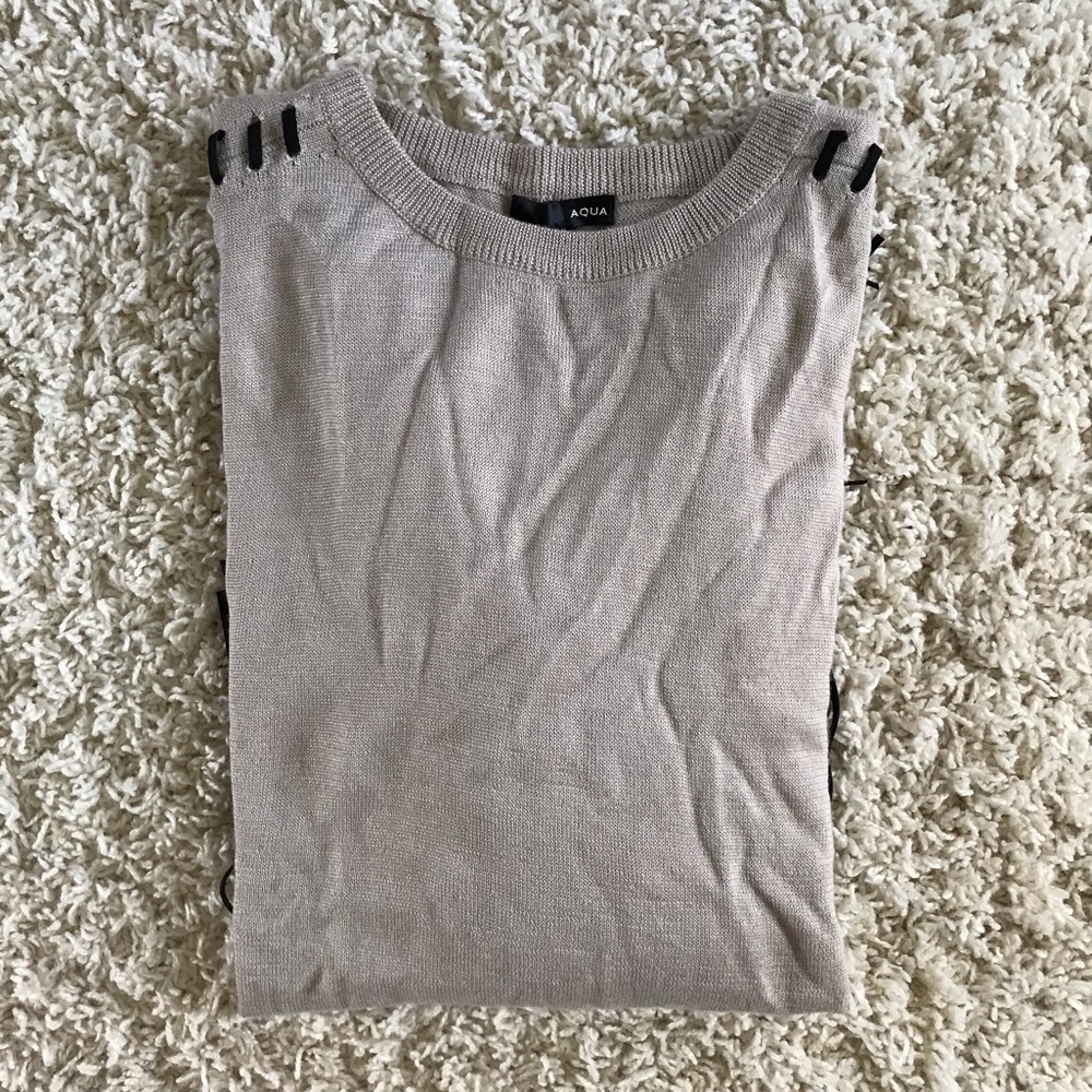 Aqua Brown / Tan Fringe Sweater. Size medium.